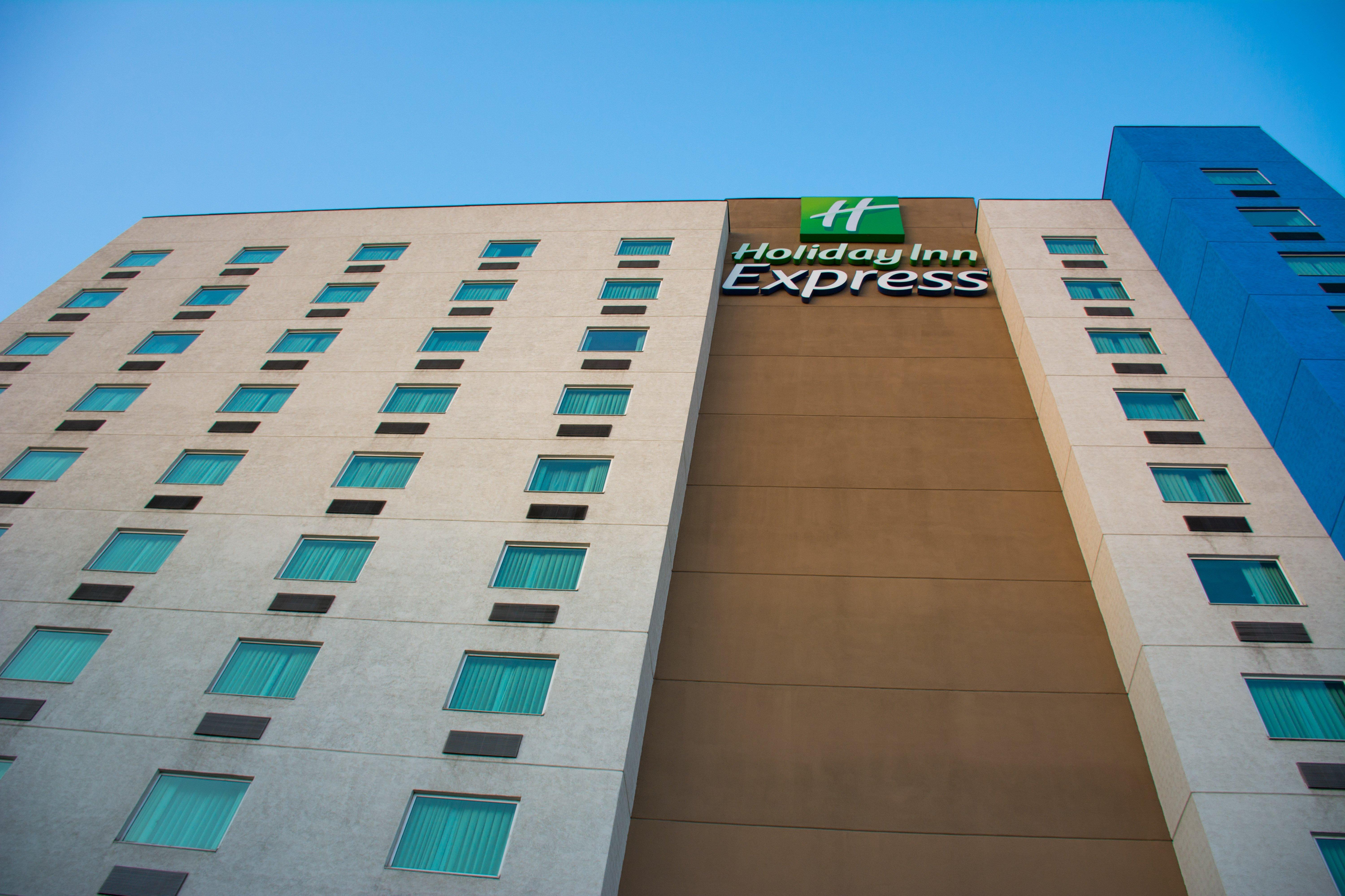 Holiday Inn Express Saltillo Zona Aeropuerto By Ihg Exteriér fotografie
