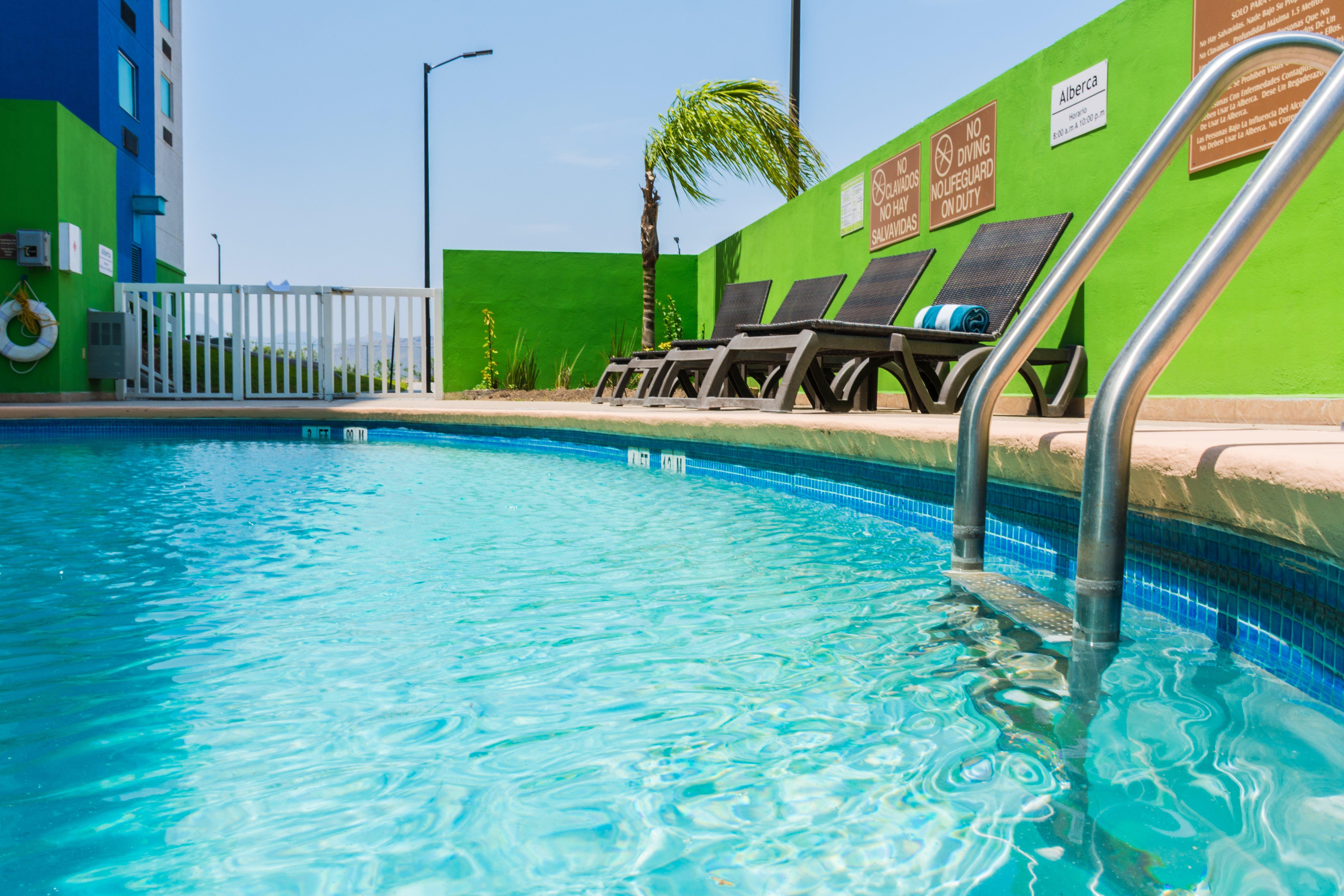 Holiday Inn Express Saltillo Zona Aeropuerto By Ihg Exteriér fotografie
