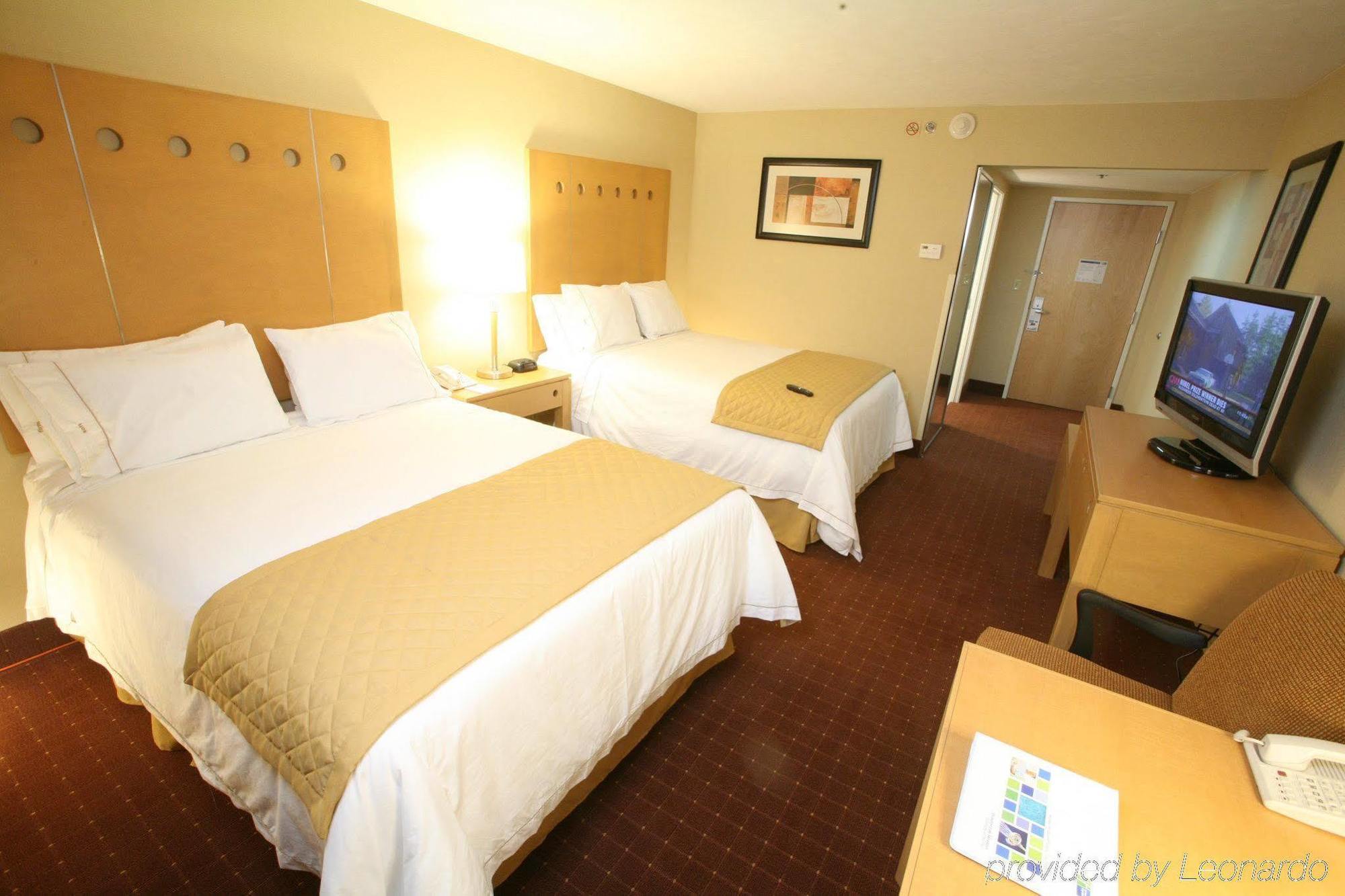 Holiday Inn Express Saltillo Zona Aeropuerto By Ihg Exteriér fotografie