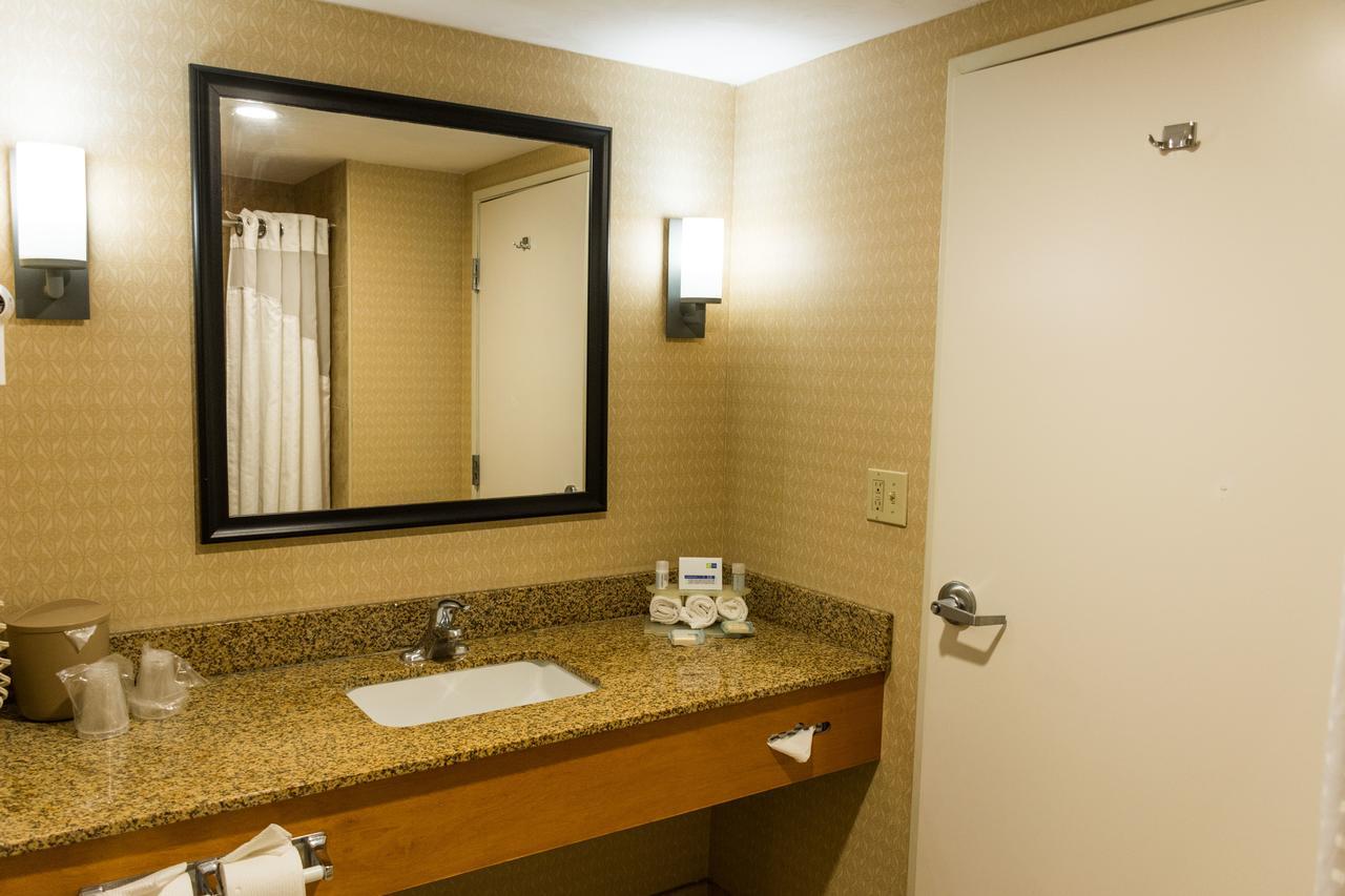 Holiday Inn Express Saltillo Zona Aeropuerto By Ihg Exteriér fotografie